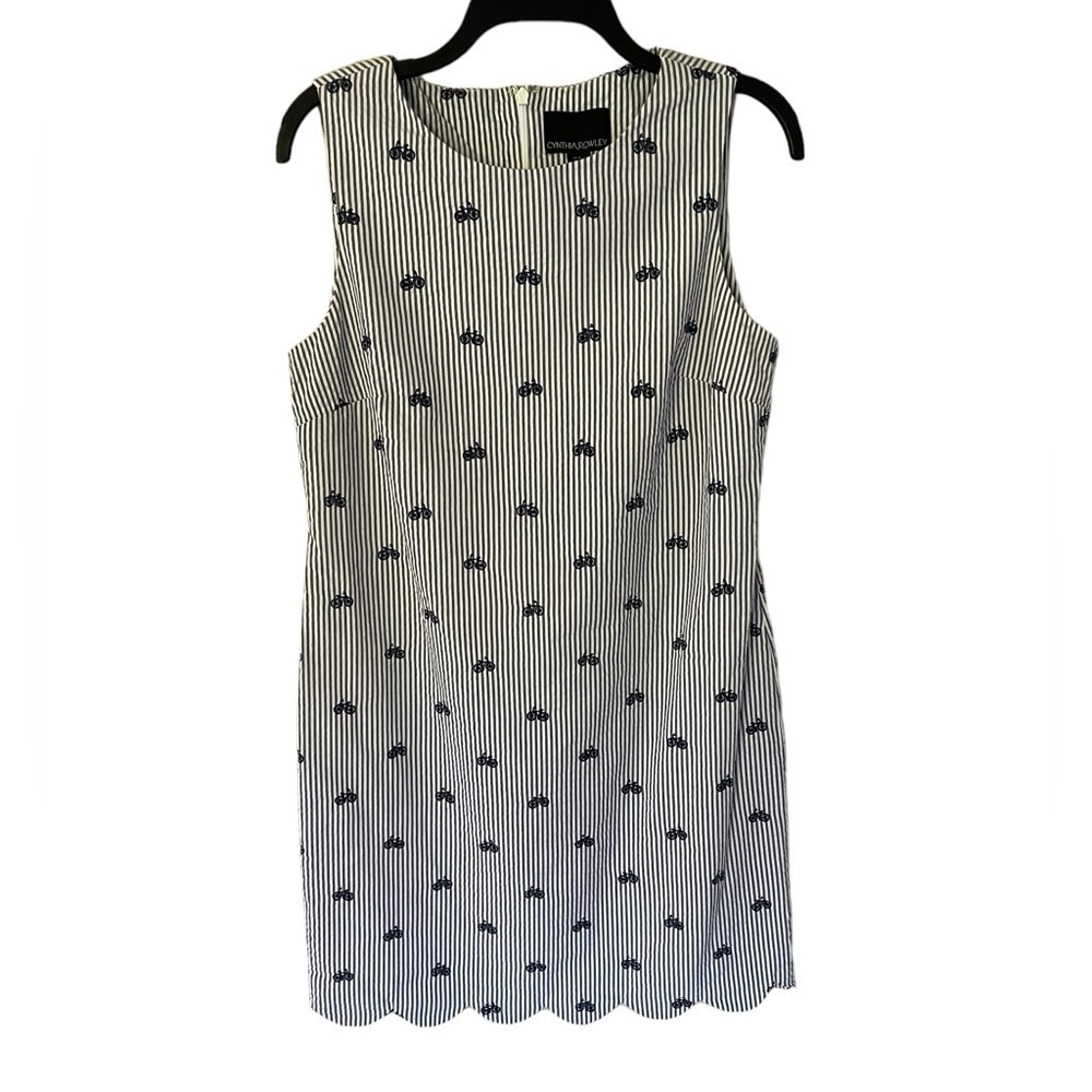 Cynthia Rowley Shift Dress Pinstripe Seersucker Embroidered Gray‎ Blue Size 6.